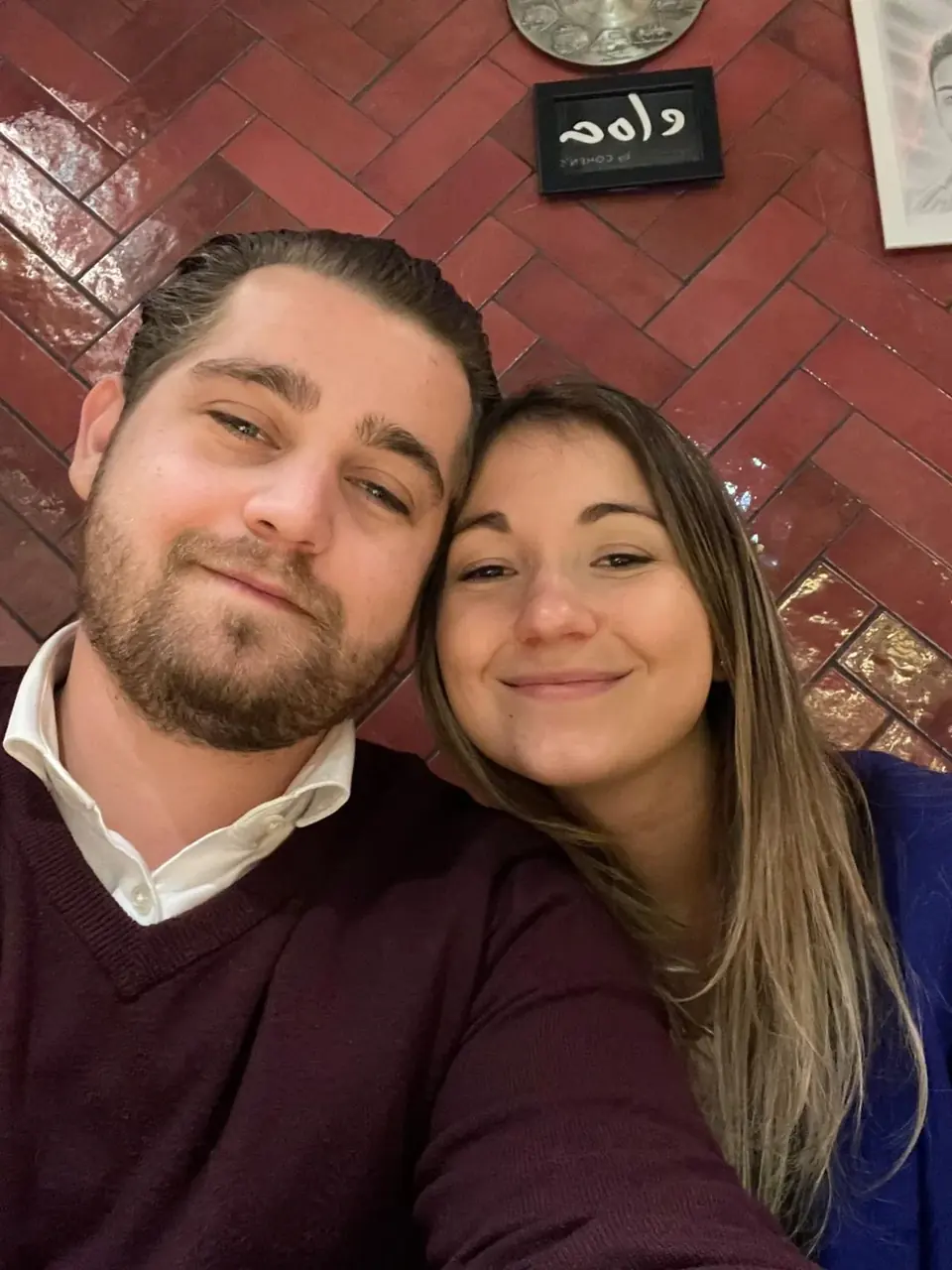 Helene und Philipp im Café